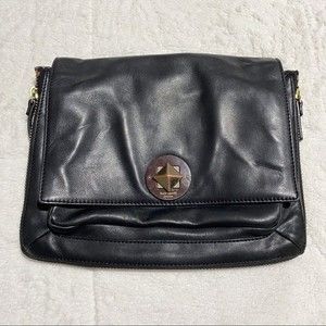 Kate spade black purse with expandable zippers